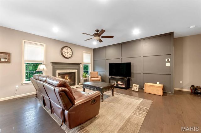 2780 Brook Hill Lane, St Charles, MO 63303