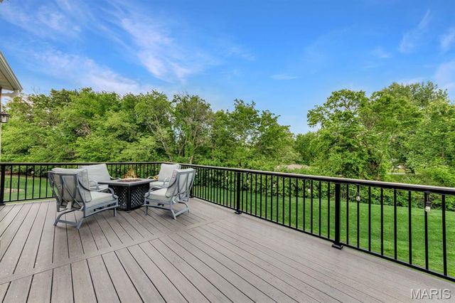 2780 Brook Hill Lane, St Charles, MO 63303