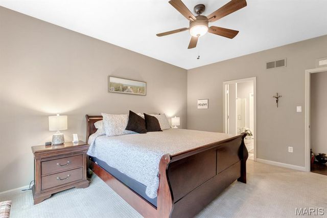 2780 Brook Hill Lane, St Charles, MO 63303