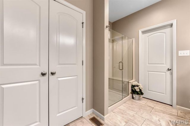 2780 Brook Hill Lane, St Charles, MO 63303