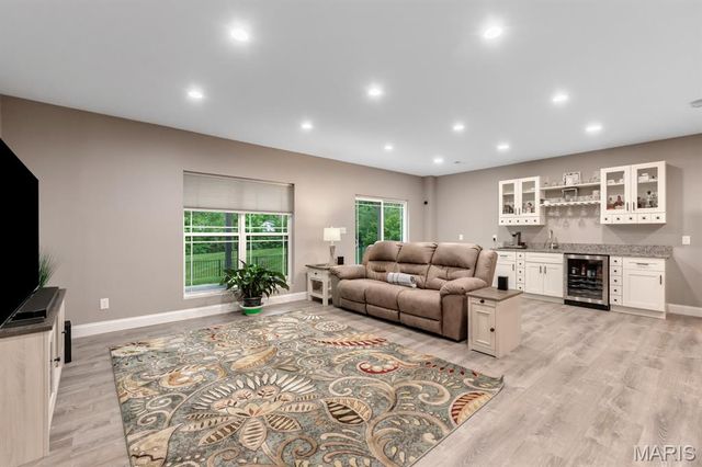 2780 Brook Hill Lane, St Charles, MO 63303