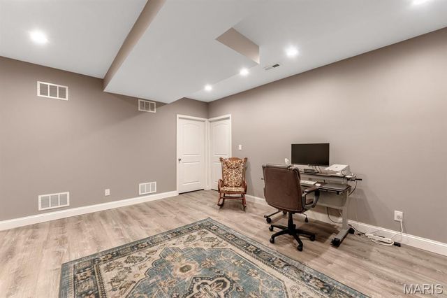 2780 Brook Hill Lane, St Charles, MO 63303