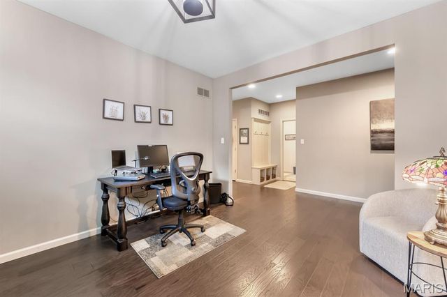 2780 Brook Hill Lane, St Charles, MO 63303