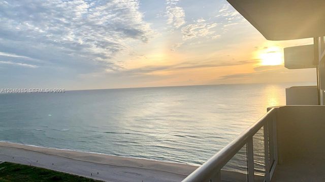 5757 Collins Ave 2207, Miami Beach, FL 33140