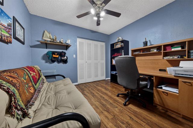 6710 NW 28th Terrace, Fort Lauderdale, FL 33309