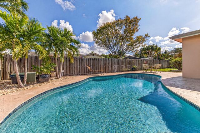 6710 NW 28th Terrace, Fort Lauderdale, FL 33309