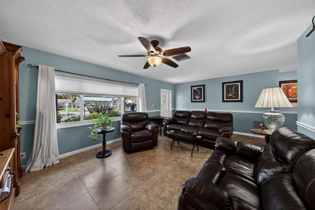 6710 NW 28th Terrace, Fort Lauderdale, FL 33309