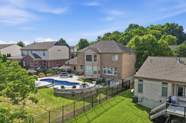 885 Sandstone Ridge, Newport, KY 41076