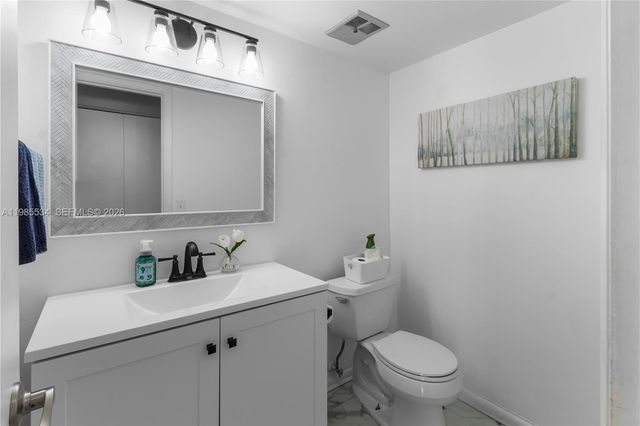 2810 SW 87th Ave 918, Davie, FL 33328