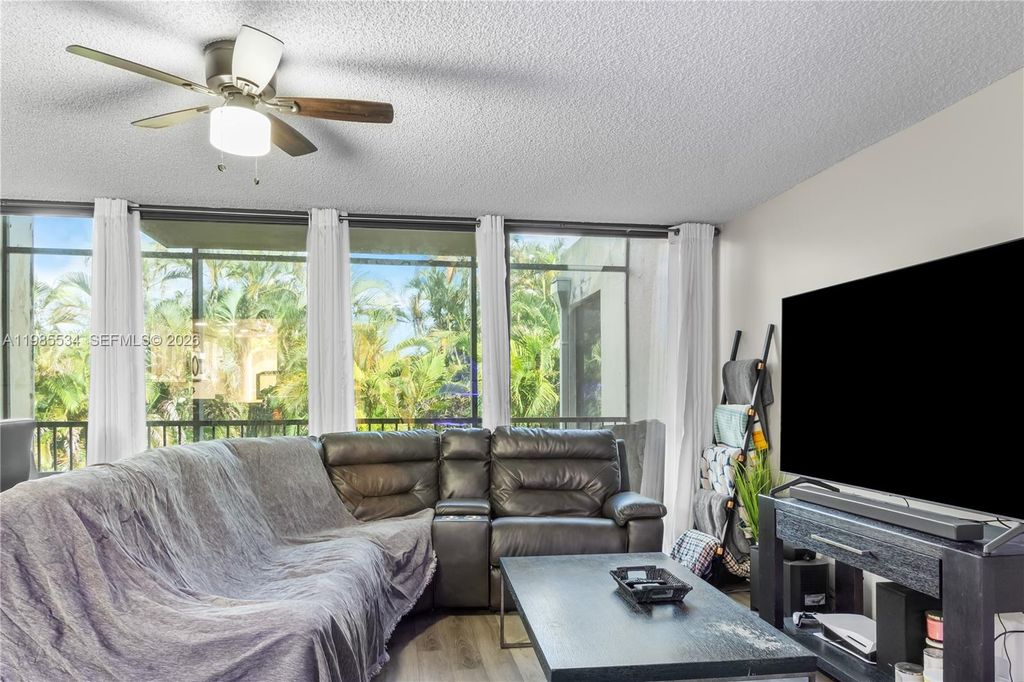 2810 SW 87th Ave 918, Davie, FL 33328