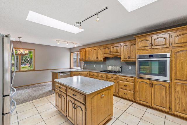 3801 W 114th Street, Bloomington, MN 55431