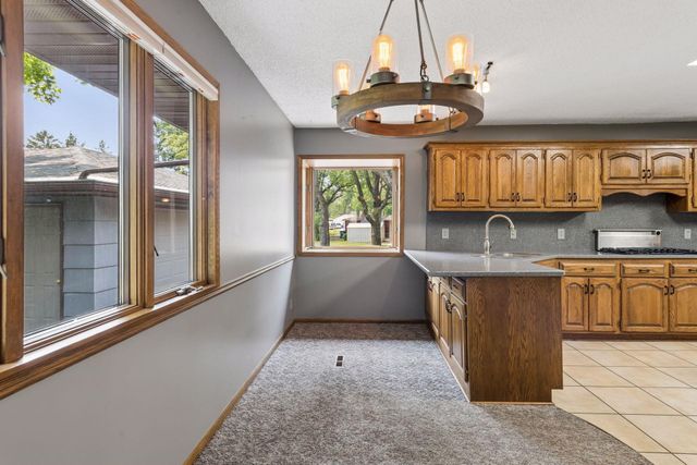 3801 W 114th Street, Bloomington, MN 55431