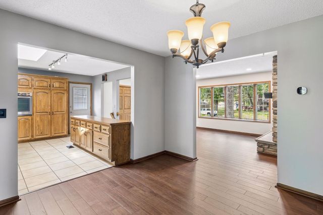 3801 W 114th Street, Bloomington, MN 55431