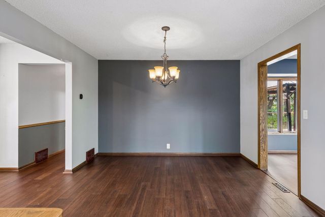 3801 W 114th Street, Bloomington, MN 55431