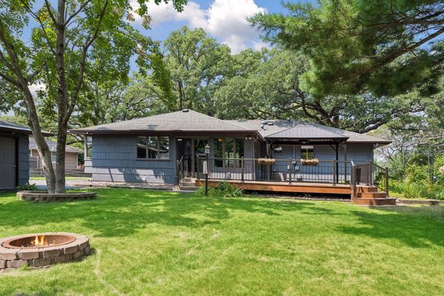 3801 W 114th Street, Bloomington, MN 55431