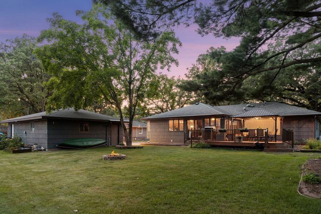 3801 W 114th Street, Bloomington, MN 55431