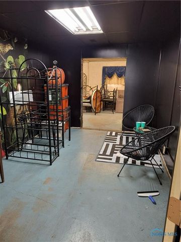 4437 Jackman Road, Toledo, OH 43612