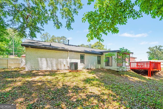 592 Henderson Road, Jonesboro, GA 30238