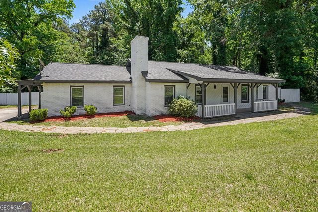 592 Henderson Road, Jonesboro, GA 30238