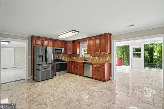 592 Henderson Road, Jonesboro, GA 30238