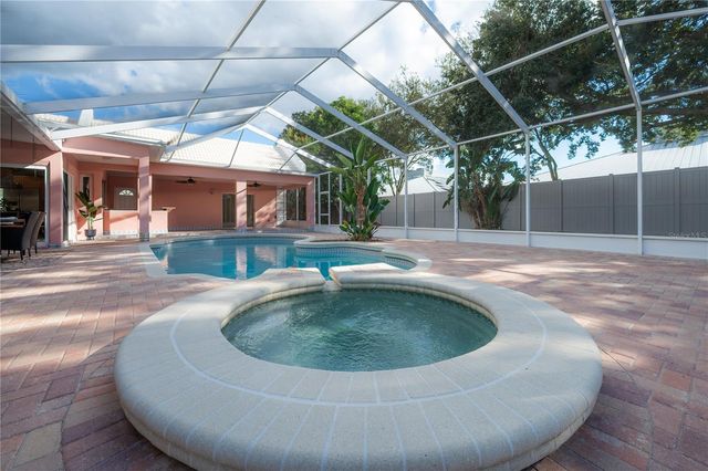 2908 WHITTINGTON PLACE, Tampa, FL 33618