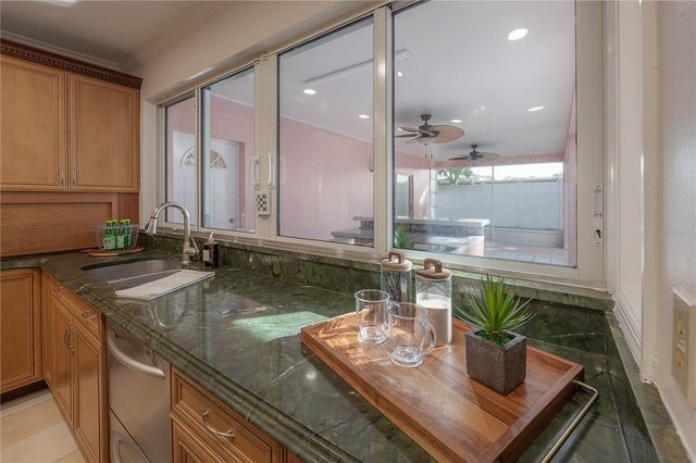 2908 WHITTINGTON PLACE, Tampa, FL 33618