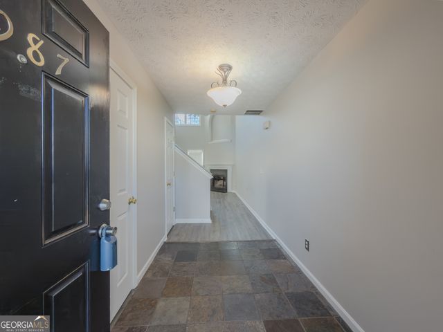 1987 Manhattan Parkway, Decatur, GA 30035