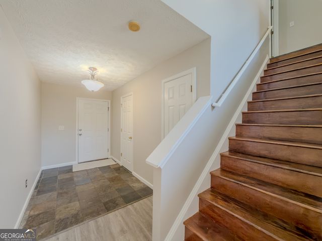 1987 Manhattan Parkway, Decatur, GA 30035