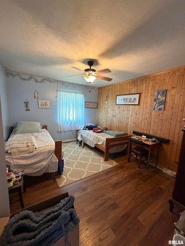 50 Jon Street, Metropolis, IL 62960