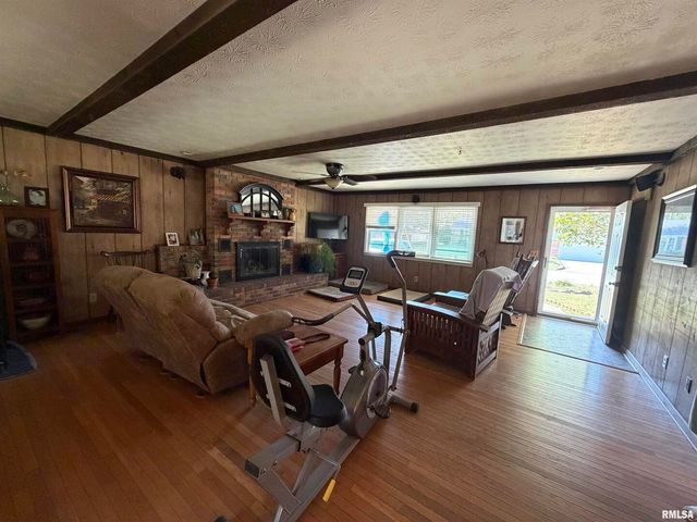 50 Jon Street, Metropolis, IL 62960