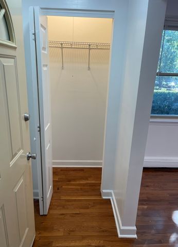 1534 W Farwell Avenue 2A, Chicago, IL 60626