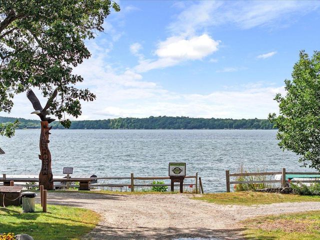 4351 Cinosam Road, Brainerd, MN 56401