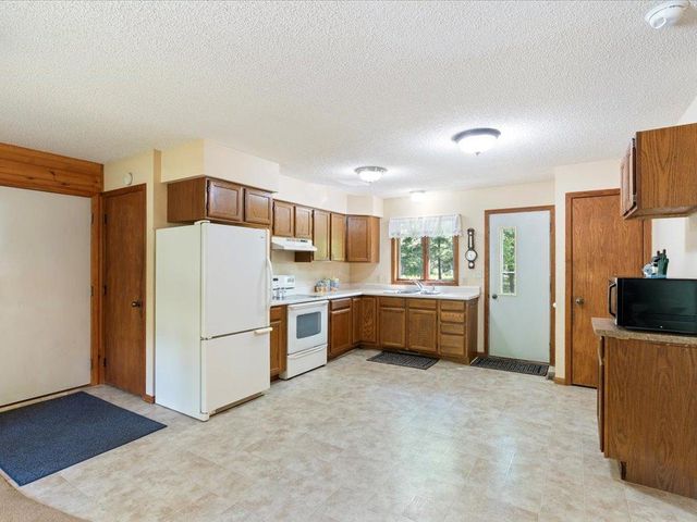 4351 Cinosam Road, Brainerd, MN 56401