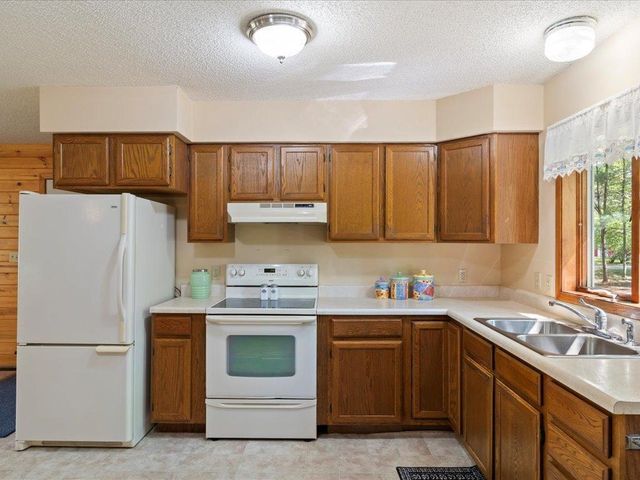 4351 Cinosam Road, Brainerd, MN 56401