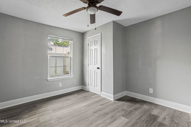 1319 20th Street, Gulfport, MS 39501