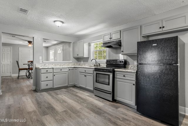 1319 20th Street, Gulfport, MS 39501