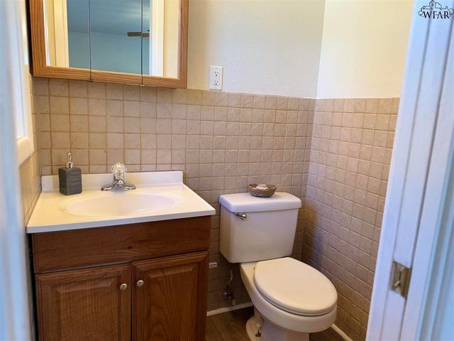 4016 FEATHERSTON AVENUE, Wichita Falls, TX 76308
