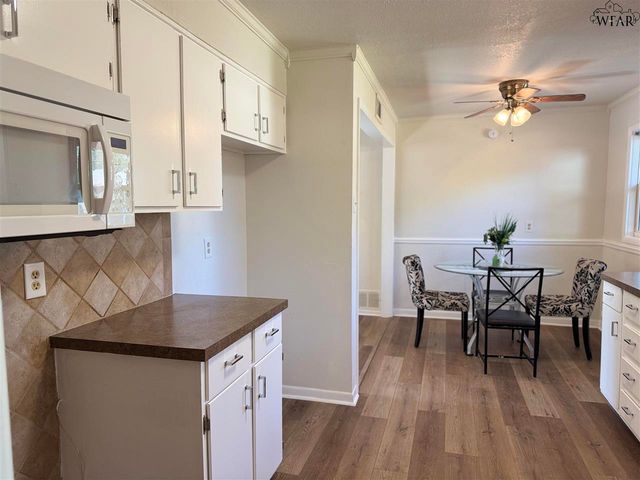4016 FEATHERSTON AVENUE, Wichita Falls, TX 76308