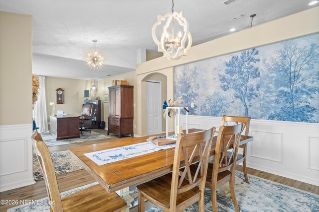 650 WAKEVIEW Drive, Orange Park, FL 32065