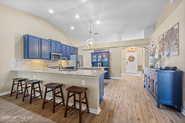 650 WAKEVIEW Drive, Orange Park, FL 32065