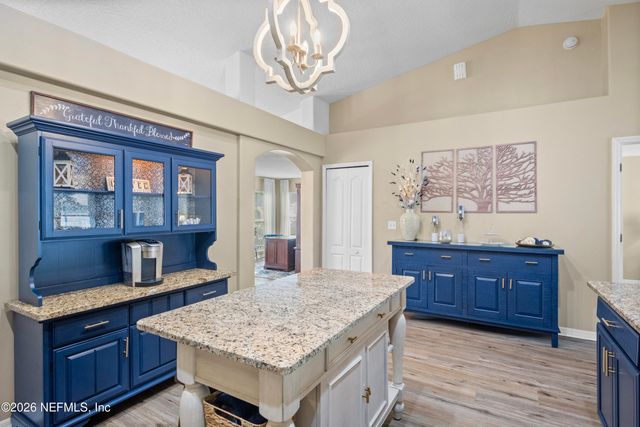 650 WAKEVIEW Drive, Orange Park, FL 32065