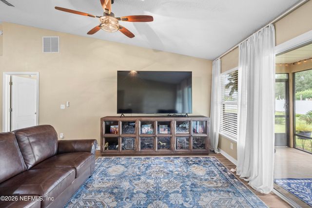 650 WAKEVIEW Drive, Orange Park, FL 32065