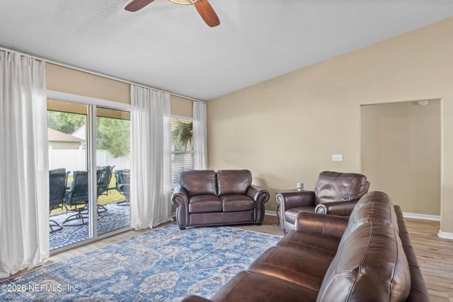 650 WAKEVIEW Drive, Orange Park, FL 32065