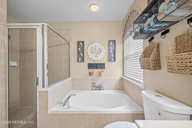 650 WAKEVIEW Drive, Orange Park, FL 32065
