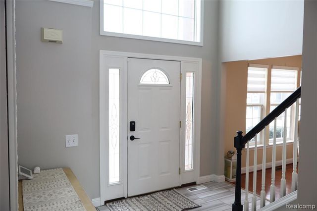 17752 Country Club Drive, Macomb, MI 48042