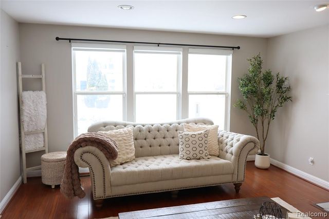 17752 Country Club Drive, Macomb, MI 48042