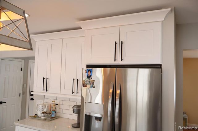 17752 Country Club Drive, Macomb, MI 48042