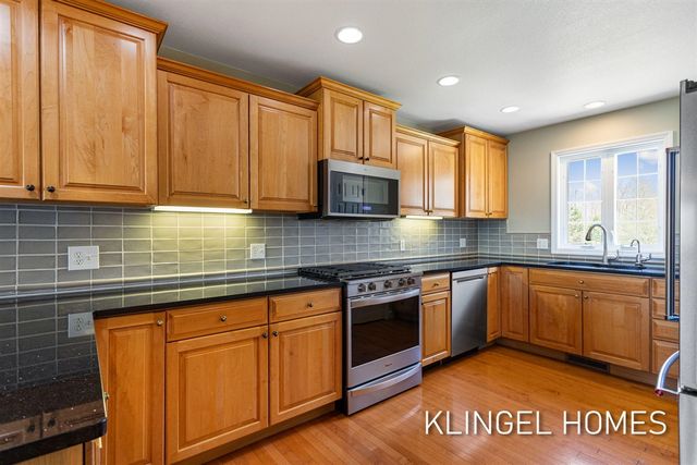 15400 148th Avenue, Spring Lake, MI 49456