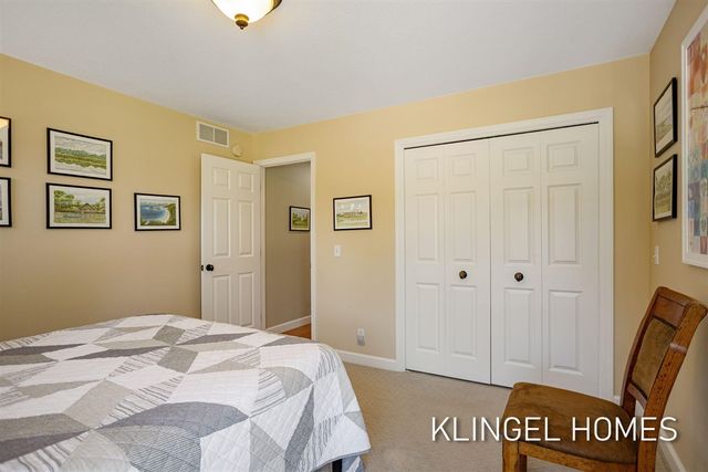 15400 148th Avenue, Spring Lake, MI 49456