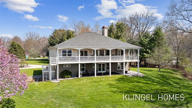 15400 148th Avenue, Spring Lake, MI 49456